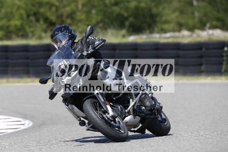 Archiv-2025/48 25.08.2025 Cornu Master School ADR/blau-bleu/73